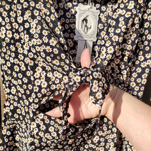 Summer Dress - Picture 7 of 11